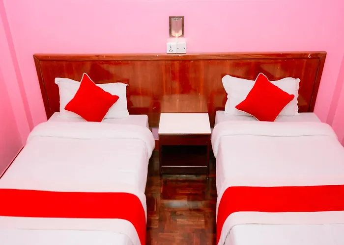 Earth House Hotel